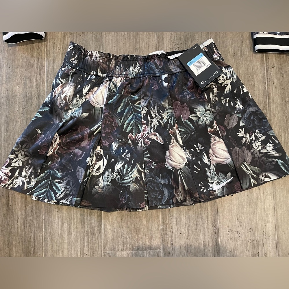 Nike skirt